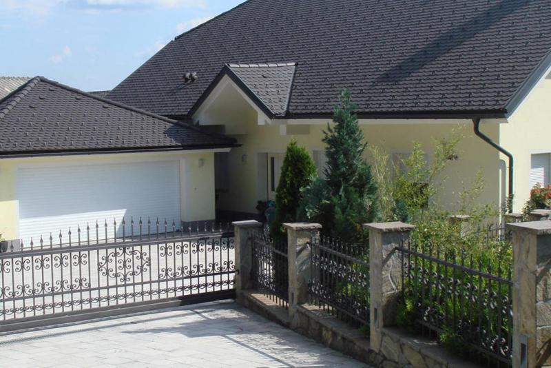 Alpine Apartments Marcella ゴレンスカ地方 エクステリア 写真