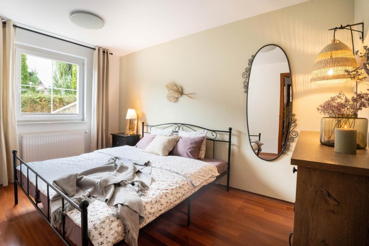 Alpine Apartments Marcella ゴレンスカ地方 エクステリア 写真