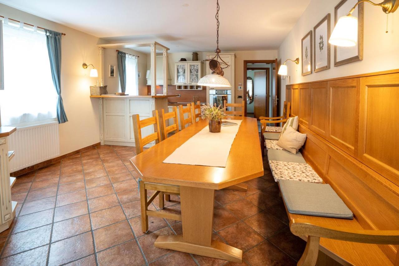 Alpine Apartments Marcella ゴレンスカ地方 エクステリア 写真